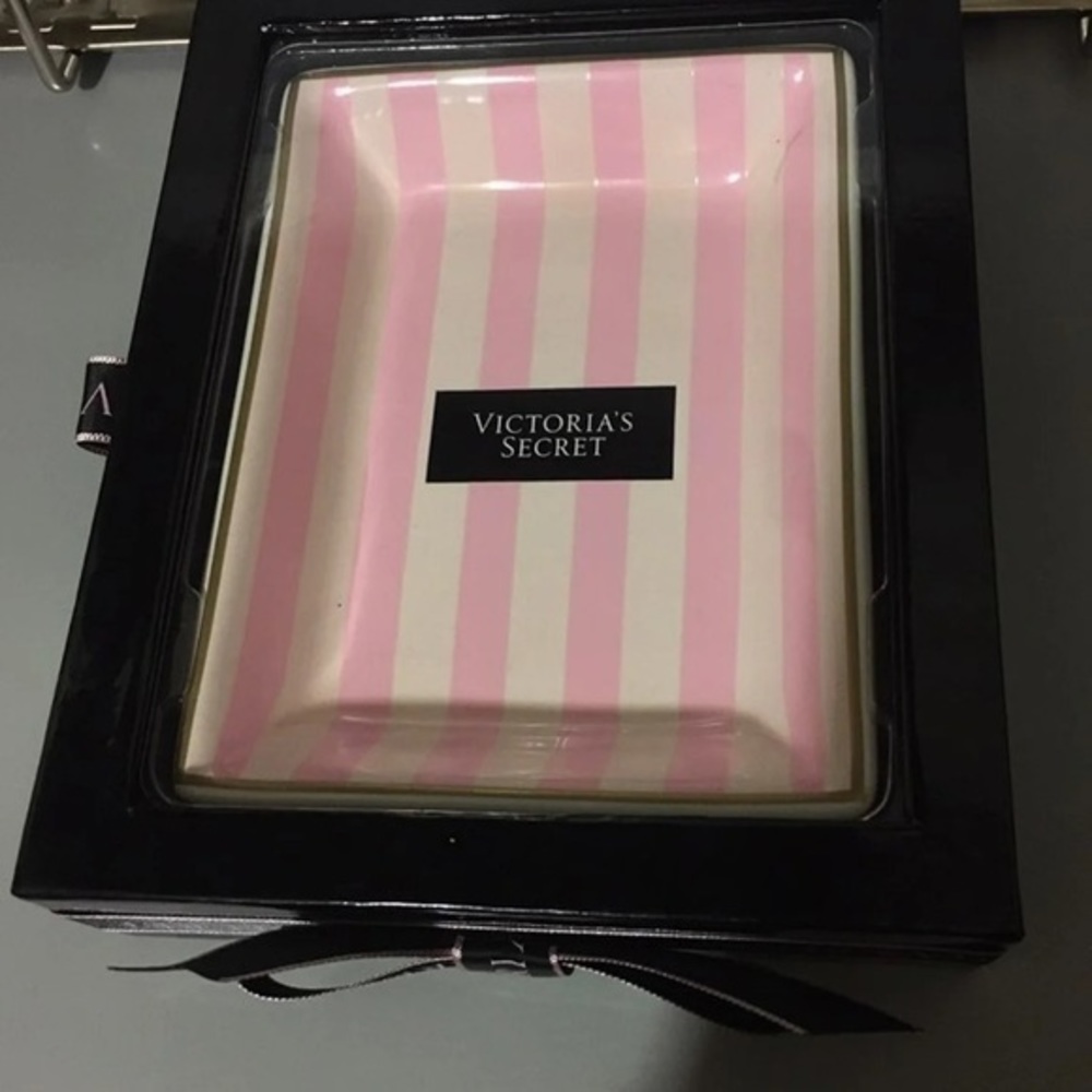 Victoria Secret Trinket Dish HTF PINK